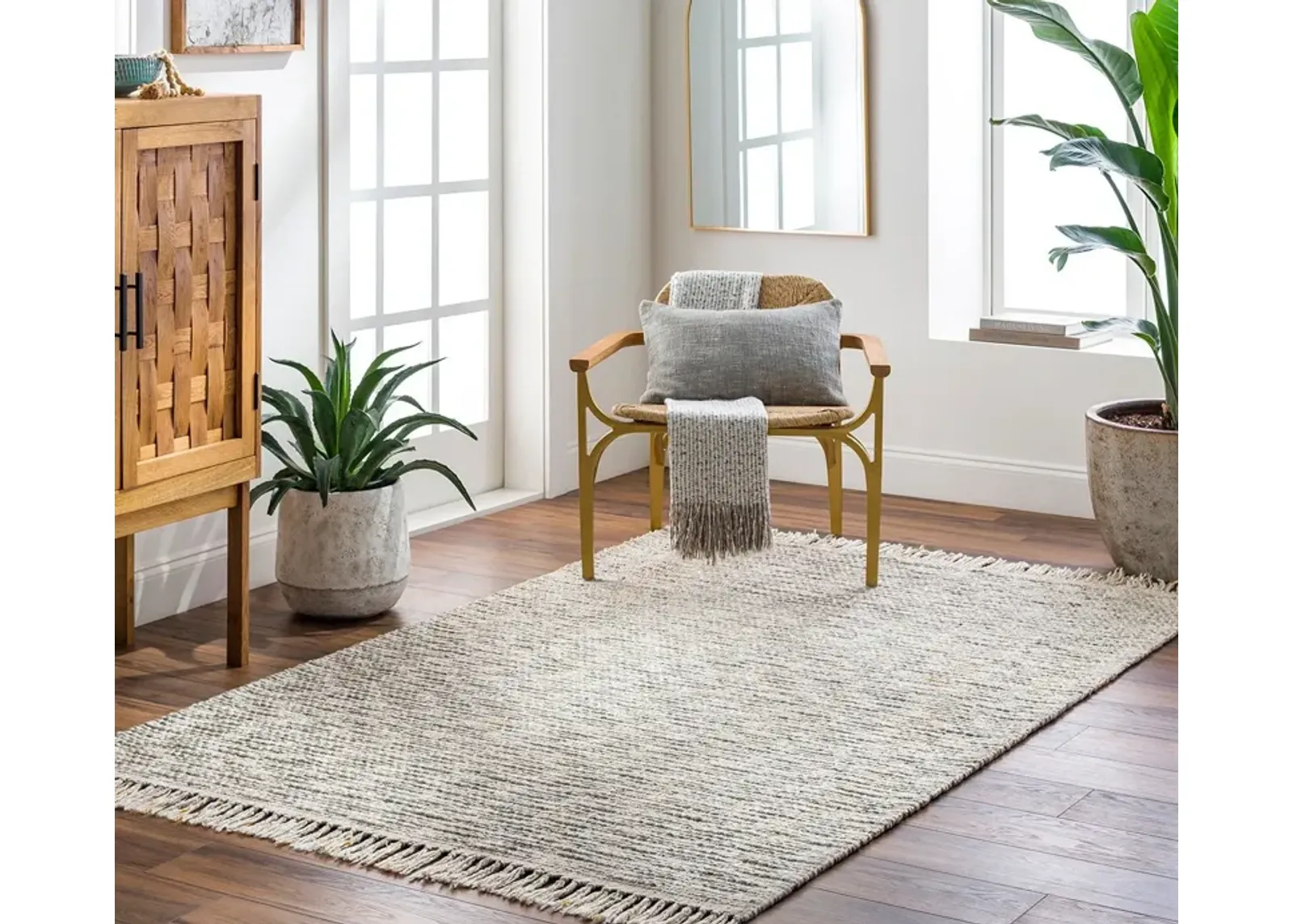 Surya Valeria Area Rug