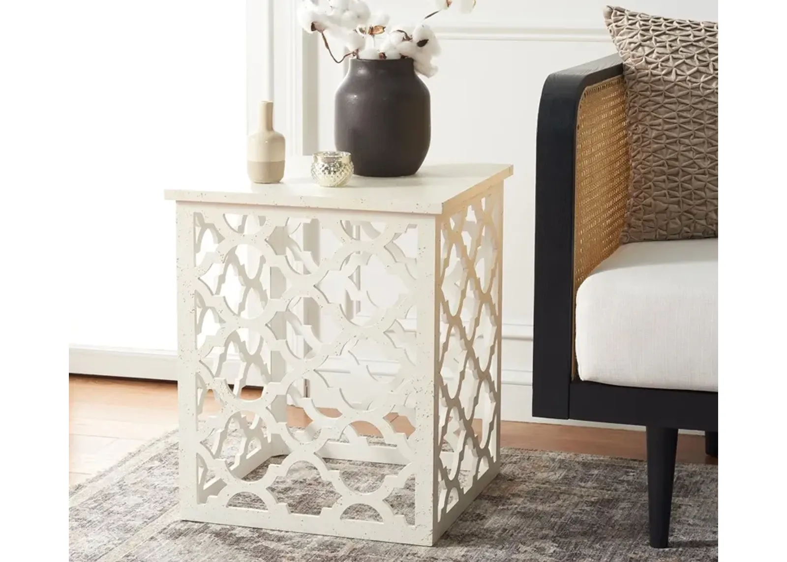 Safavieh Lonny End Table - Distressed White