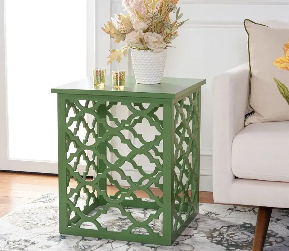 Safavieh Lonny End Table - Green