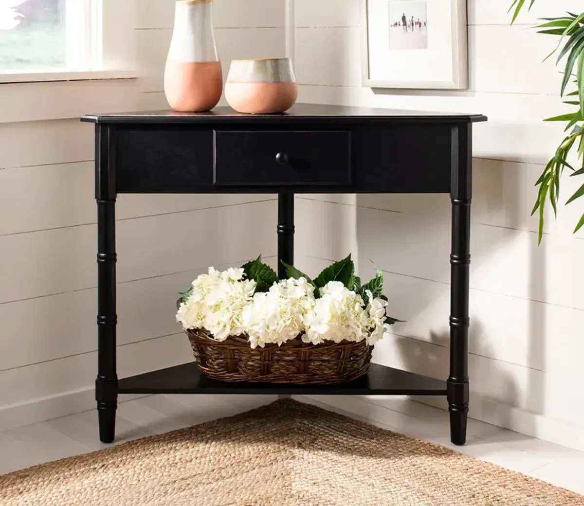 Safavieh Gomez Corner Table - Distressed Black