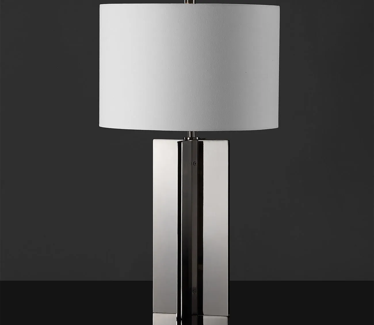 Safavieh Rollins Square Metal Table Lamp Handcrafted