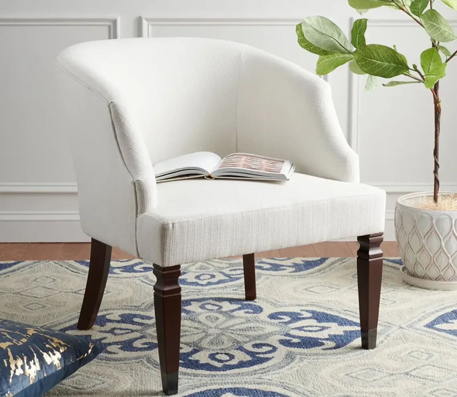 Safavieh Ibuki Accent Chair