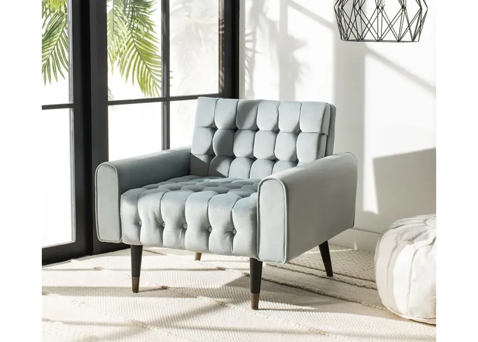 Safavieh Amaris Tufted Accent Chair