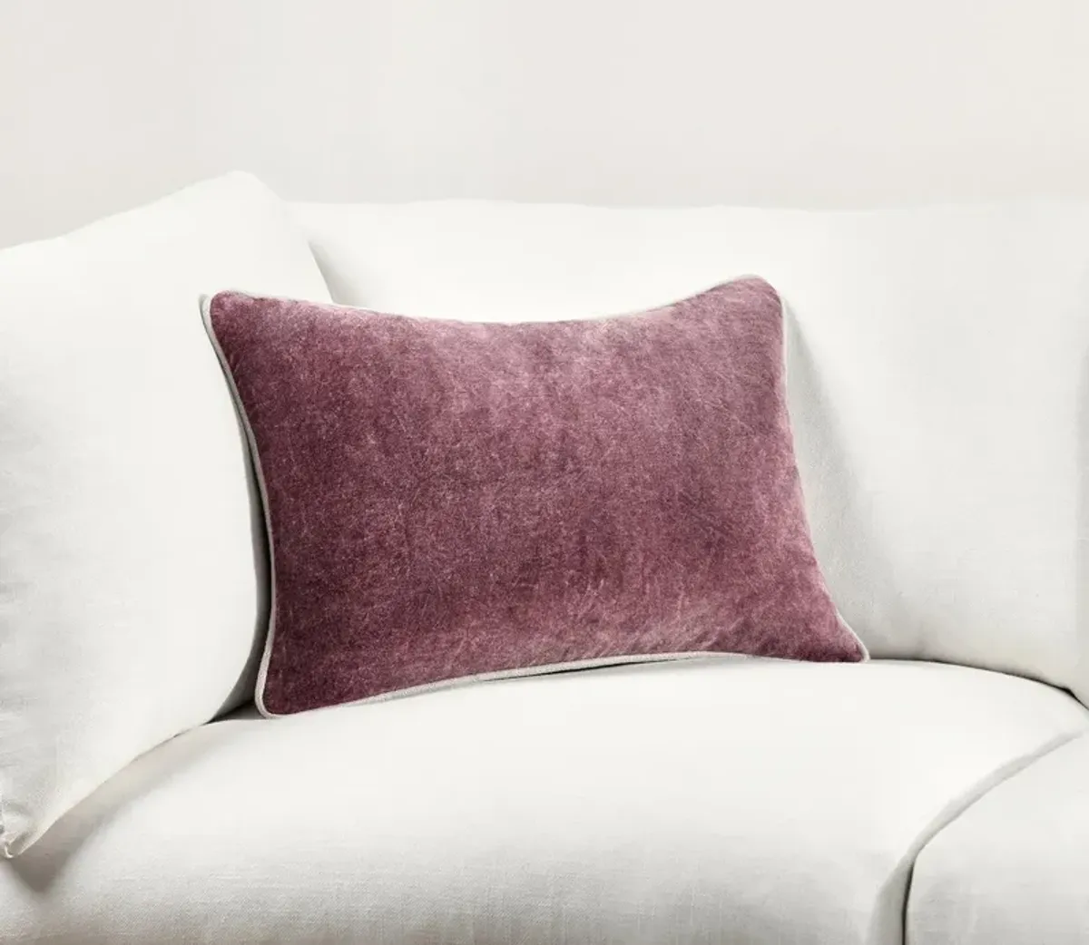 Villa by Classic Home Heirloom Velvet Sangria Red Throw Pillow - 18'' x 18''