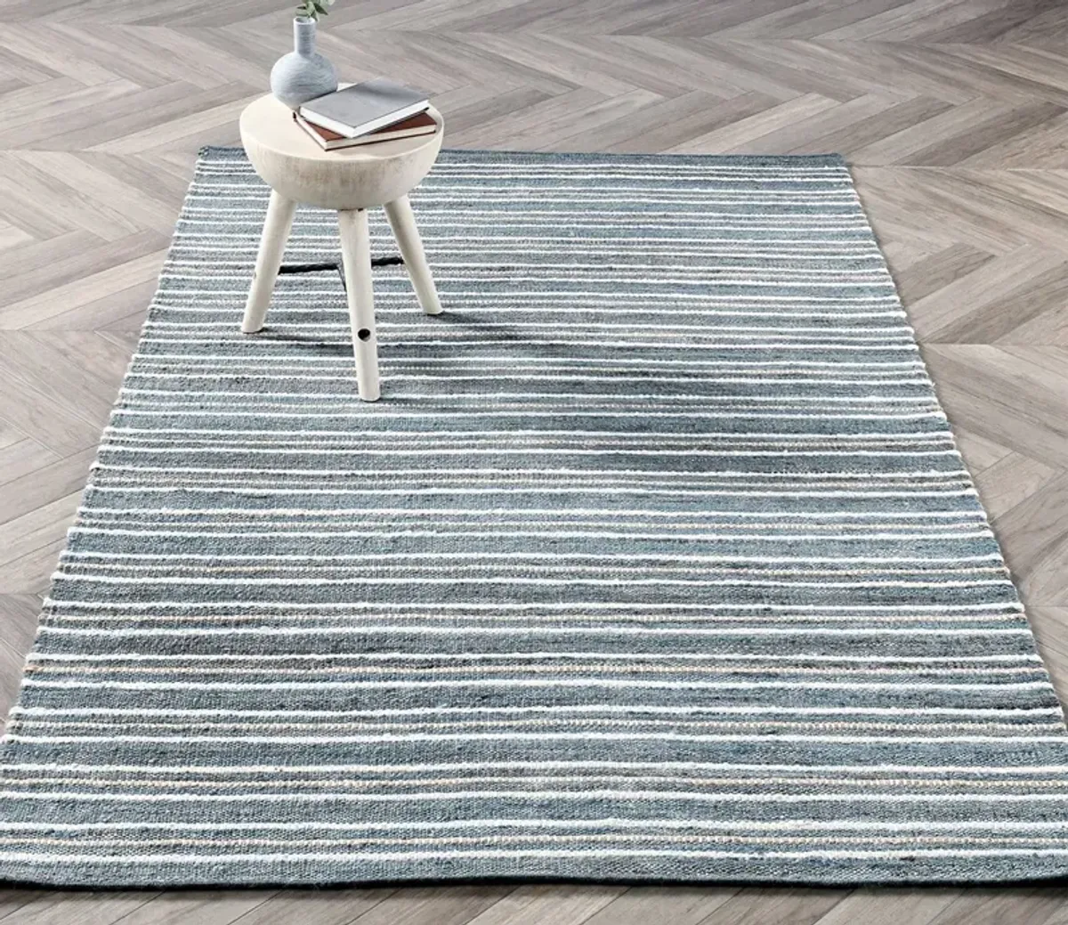 Villa by Classic Home Del Mar Aqua Area Rug - Ivory - 5' x 8'