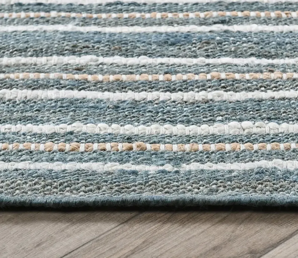 Villa by Classic Home Del Mar Aqua Area Rug - Aqua Blue - 8' x 10'