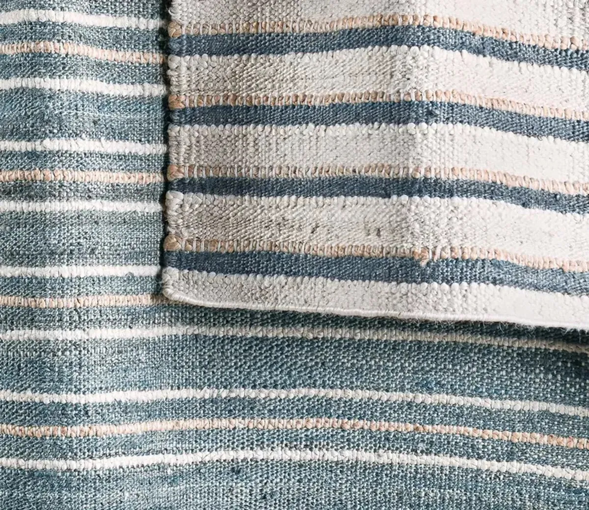 Villa by Classic Home Del Mar Aqua Area Rug - Ivory - 8' x 10'