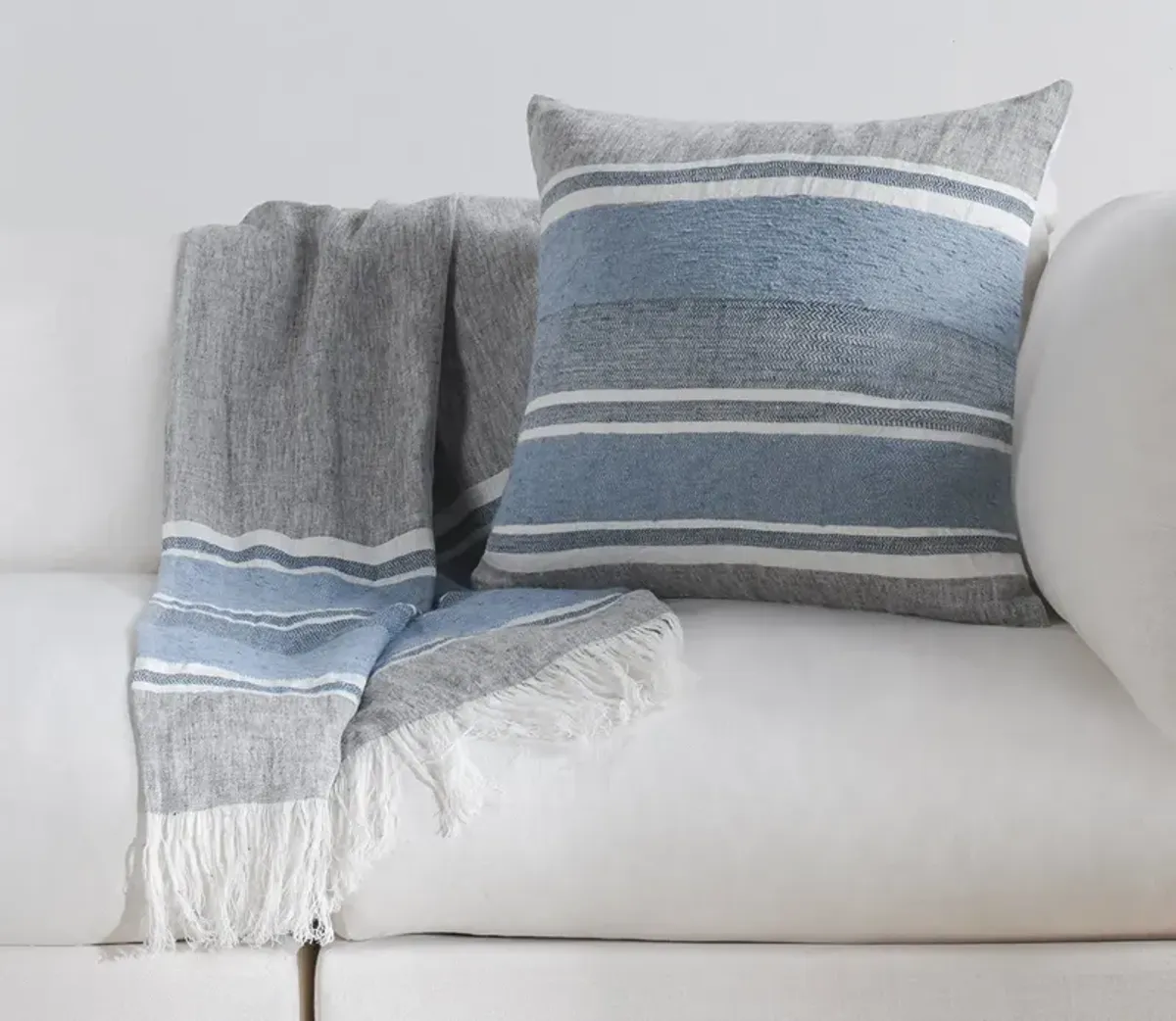 Villa by Classic Home Lima Stripe Throw Blanket - Gray