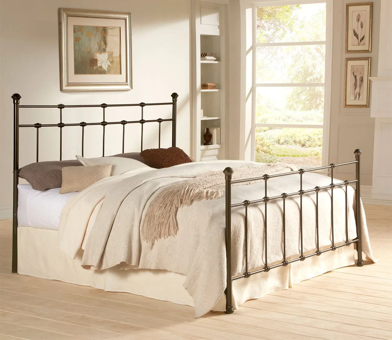 City Mattress Adler Metal Bed - Twin