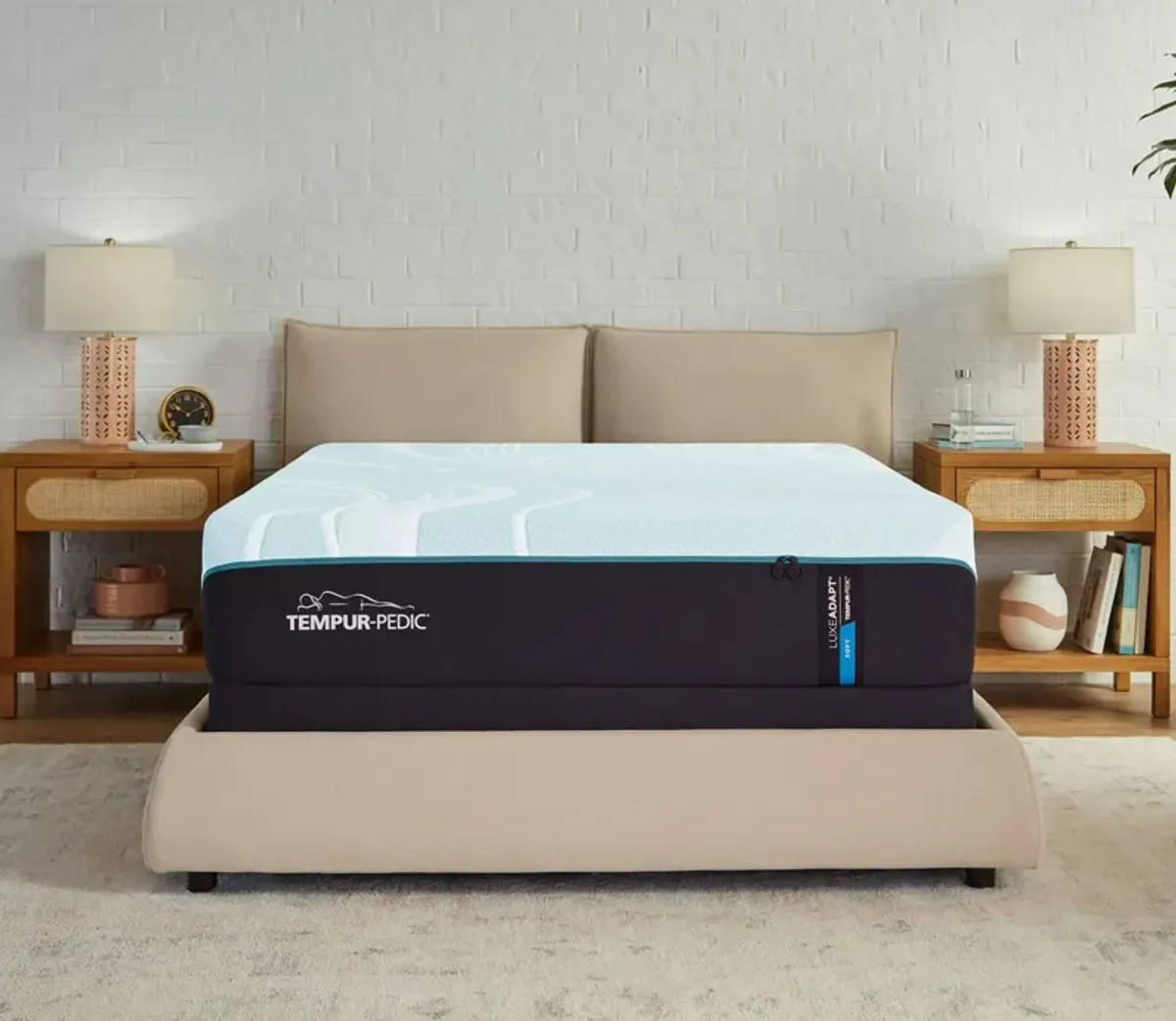 Tempur-Pedic TEMPUR-LuxeAdapt 2.0 Soft Mattress - Queen