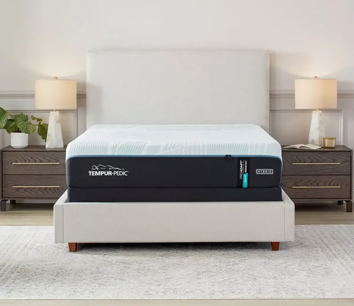 Tempur-Pedic TEMPUR-ProAdapt 2.0 Medium Hybrid Mattress - Queen