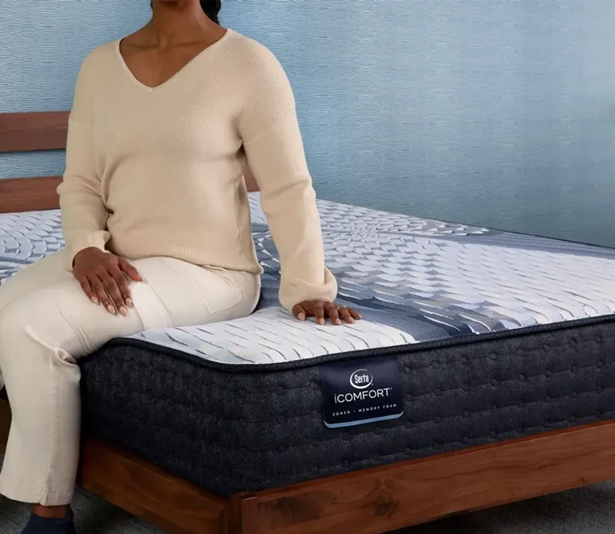 Serta iComfort Aveda Plush Mattress - Memory Foam - Twin XL