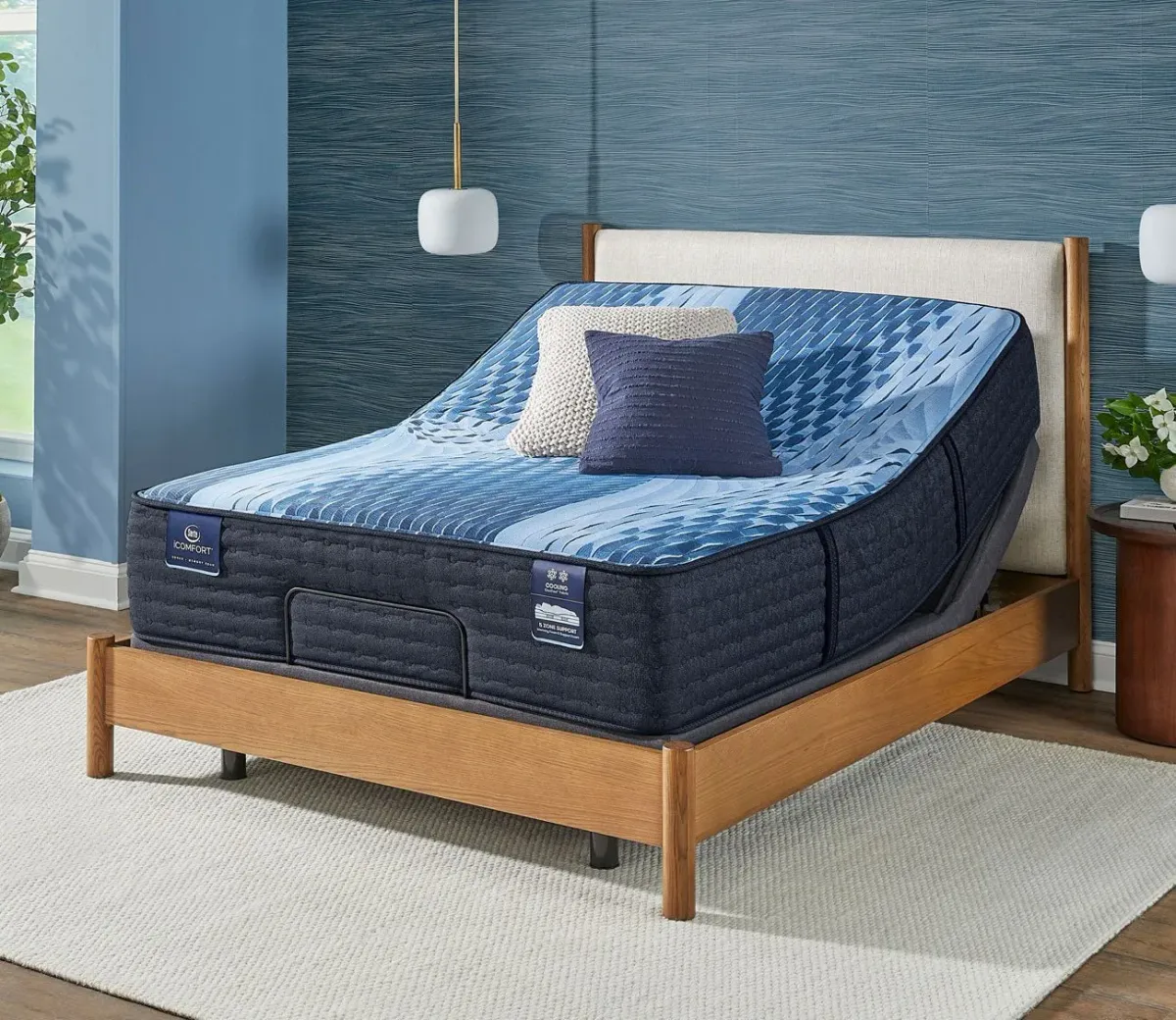 Serta iComfort Aspire Plush Mattress - Memory Foam - Full