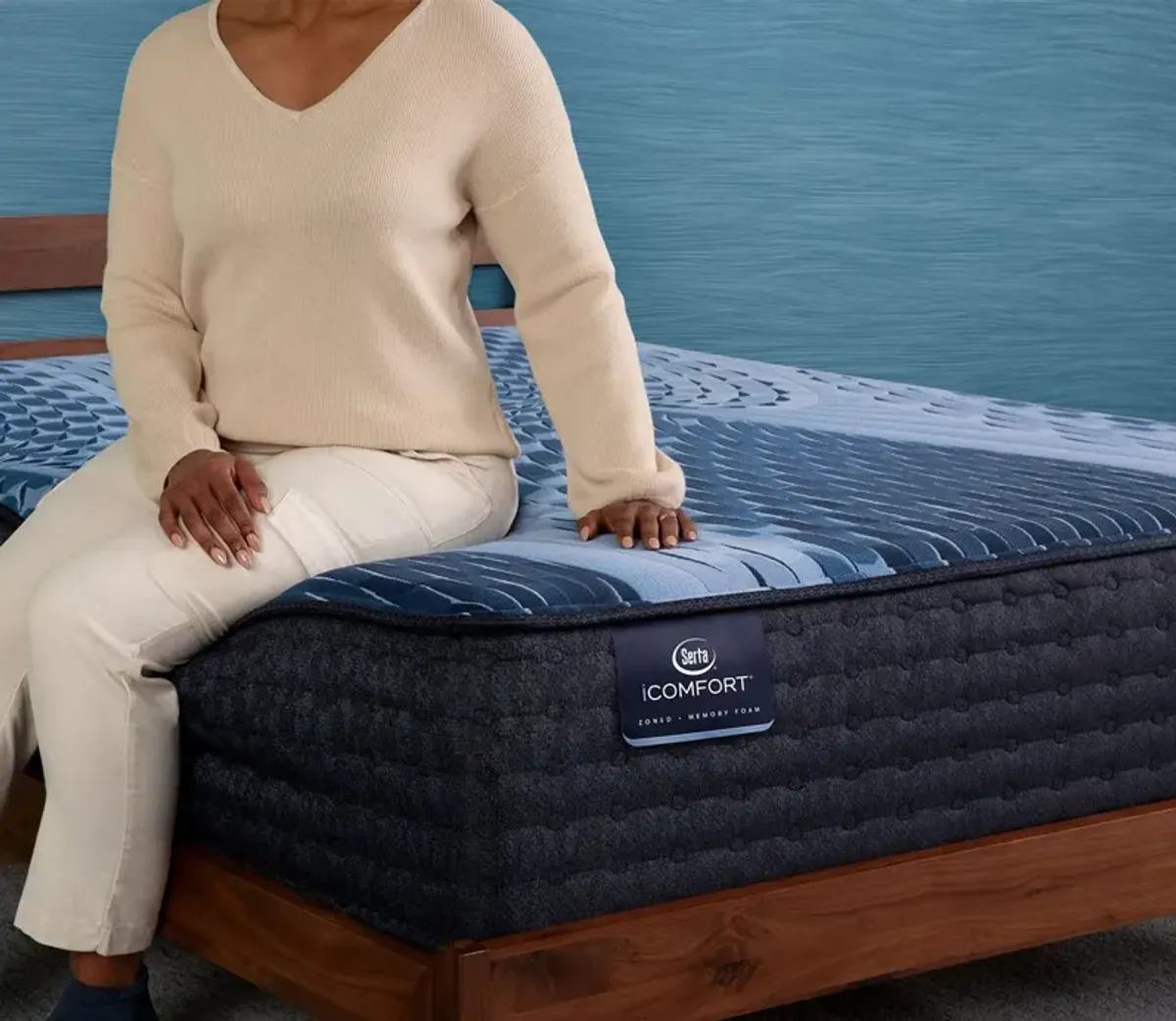 Serta iComfort Aspire Medium Mattress - Memory Foam - Twin XL