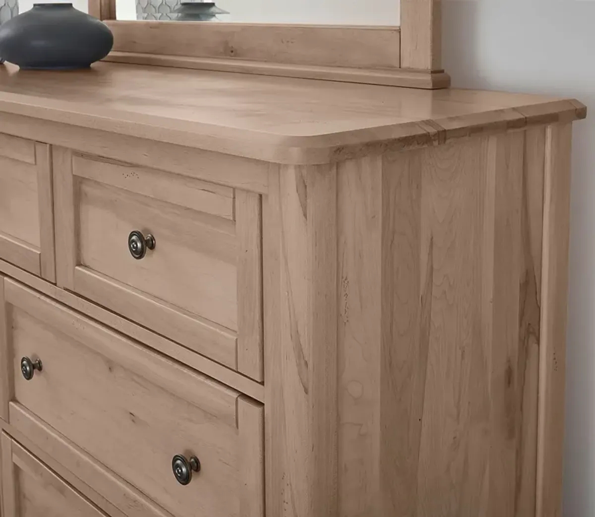 Vaughan Bassett Woodbridge 7-Drawer Dresser - Dark Cashmere