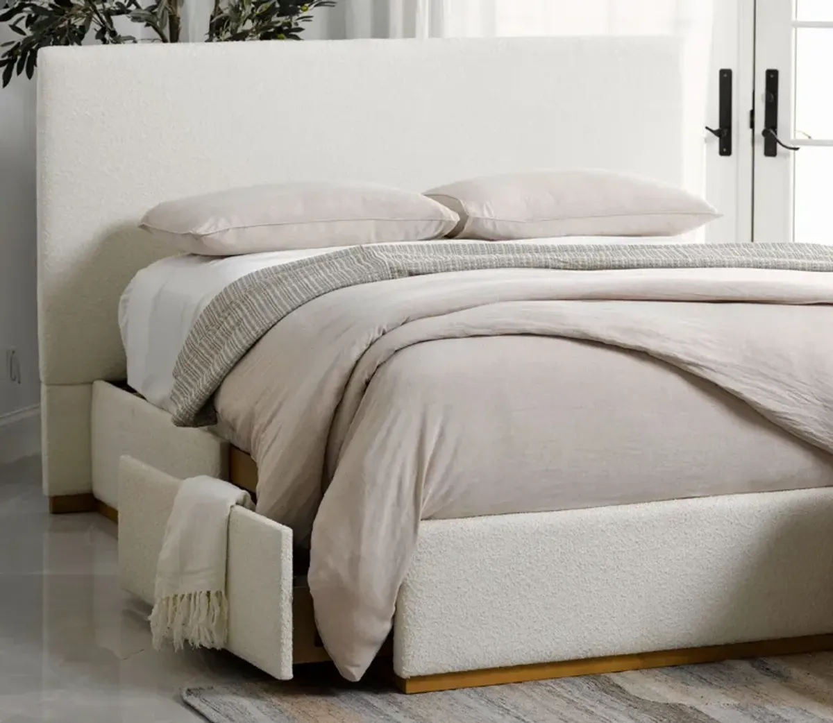 CM Home Bodhi Upholstered Storage Bed - Ivory Heringbone - King