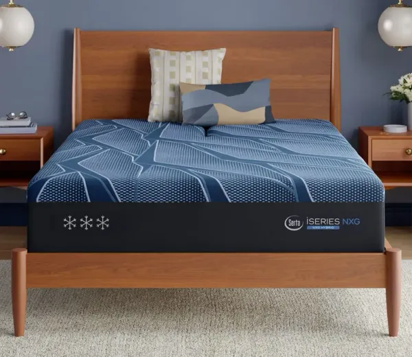 Serta iSeries NXG 4500 Hybrid Plush Mattress - Memory Foam - Full