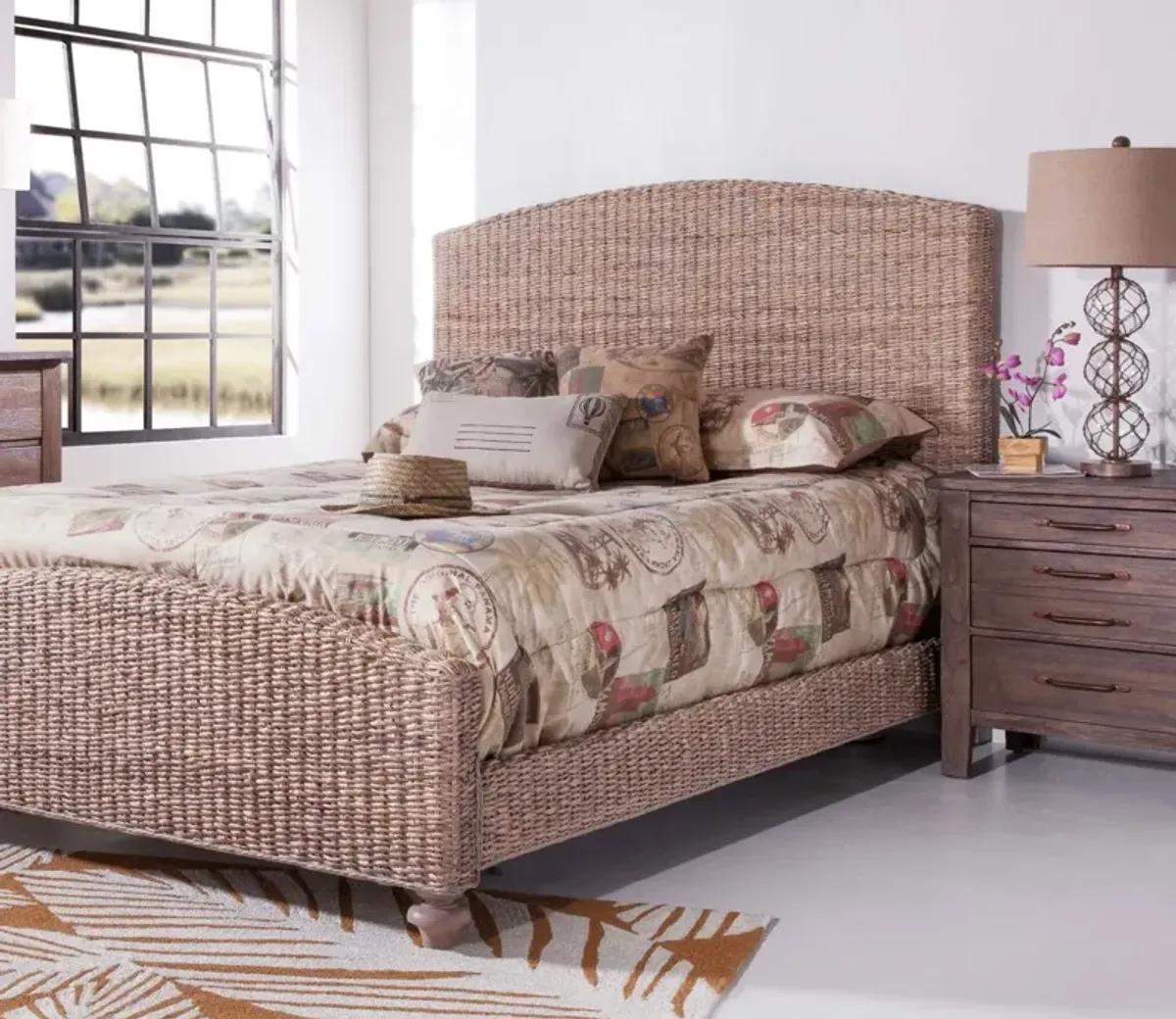 Palmetto Home Woven Banana Leaf Headboard - King