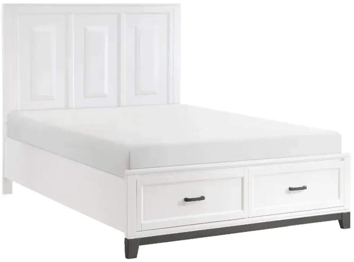 Homelegance® Garretson Gray/White Queen Panel Bed with Footboard Storage