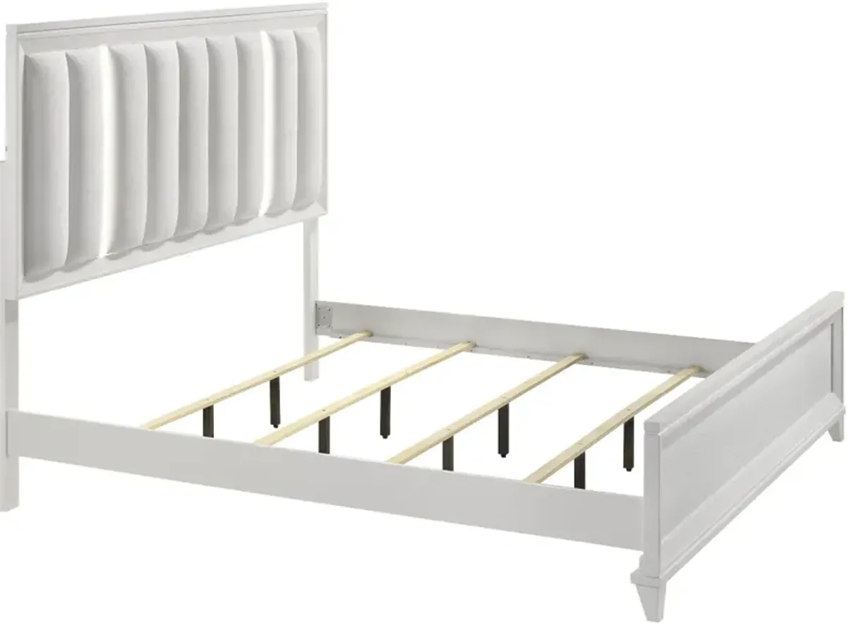 Crown Mark Cressida White King Panel Bed
