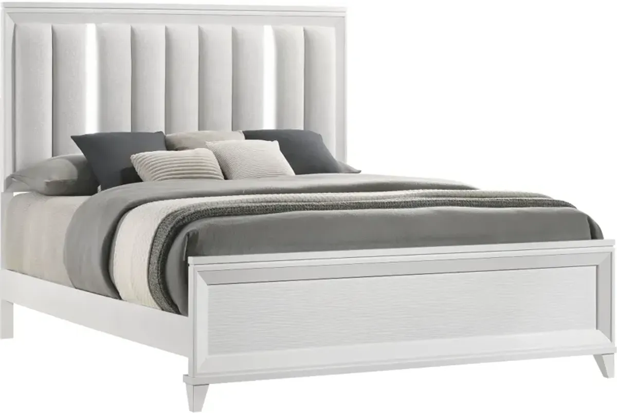 Crown Mark Cressida White King Panel Bed