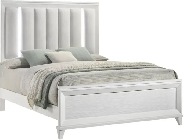 Crown Mark Cressida White Queen Panel Bed