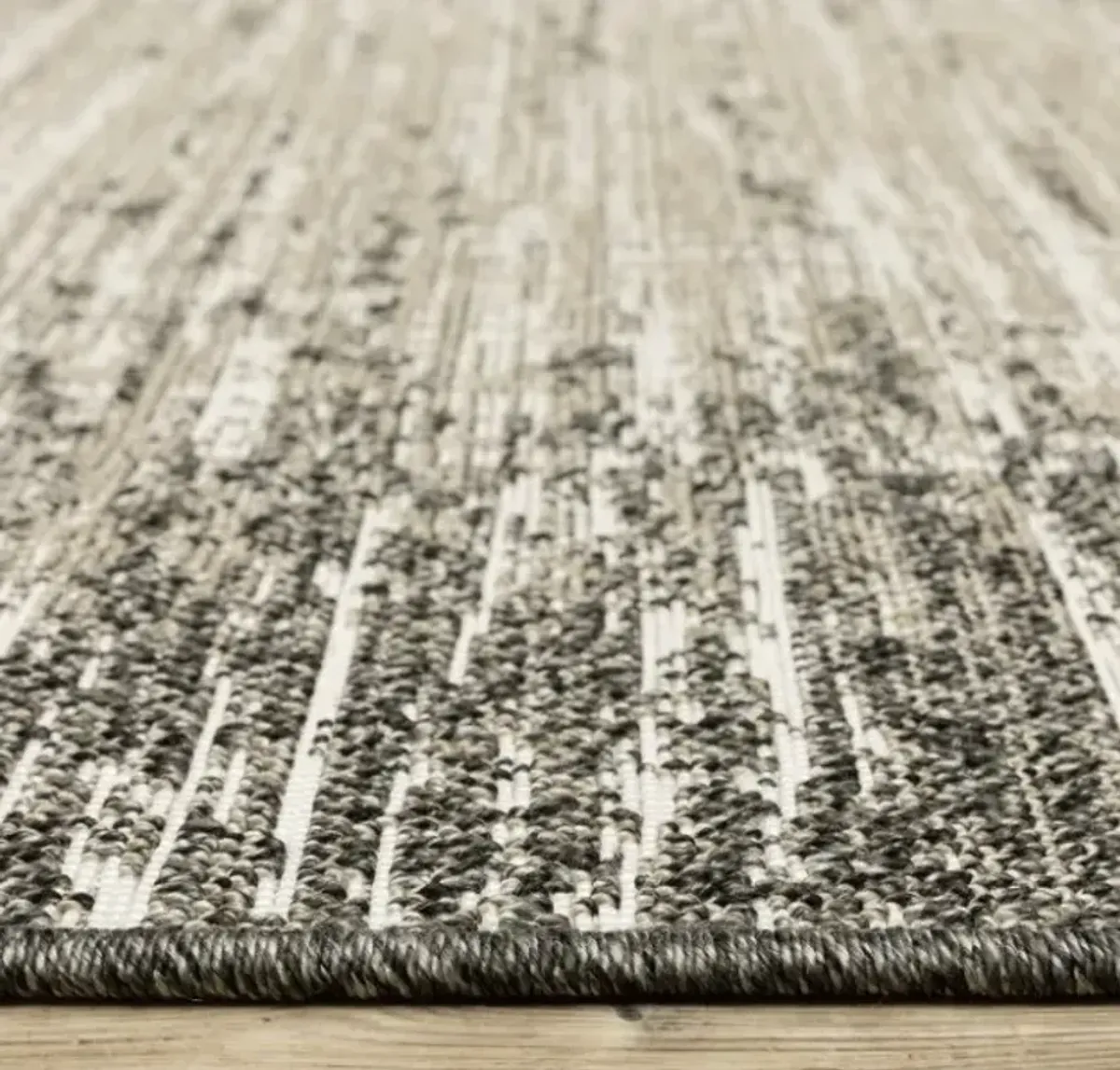 Oriental Weavers™ Gillian 8'x10' Style 4 Area Rug