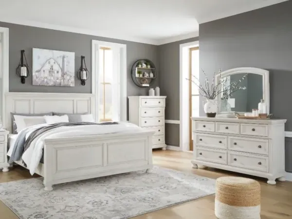 Signature Design by Ashley® Robbinsdale 3-Piece Antique White King Panel Bed Set