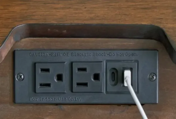 Signature Design by Ashley® Lyncott 4-Piece Brown/Gray King Upholstered Bedroom Set