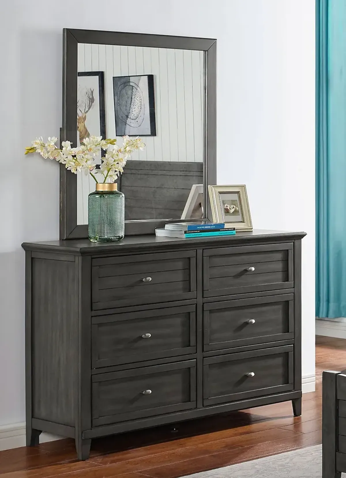 Brody Storm Dresser