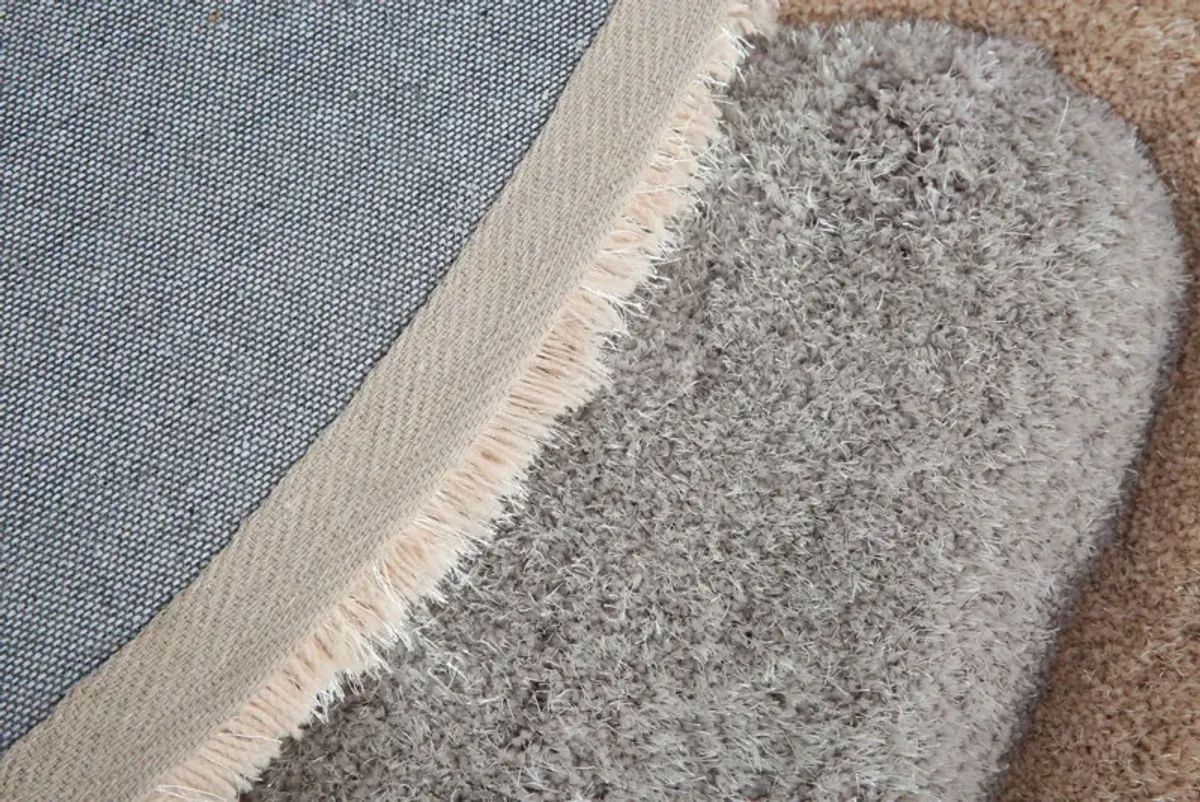 Mateos Silver Grey Carmel  - 5 0  x 7 0  Area Rug