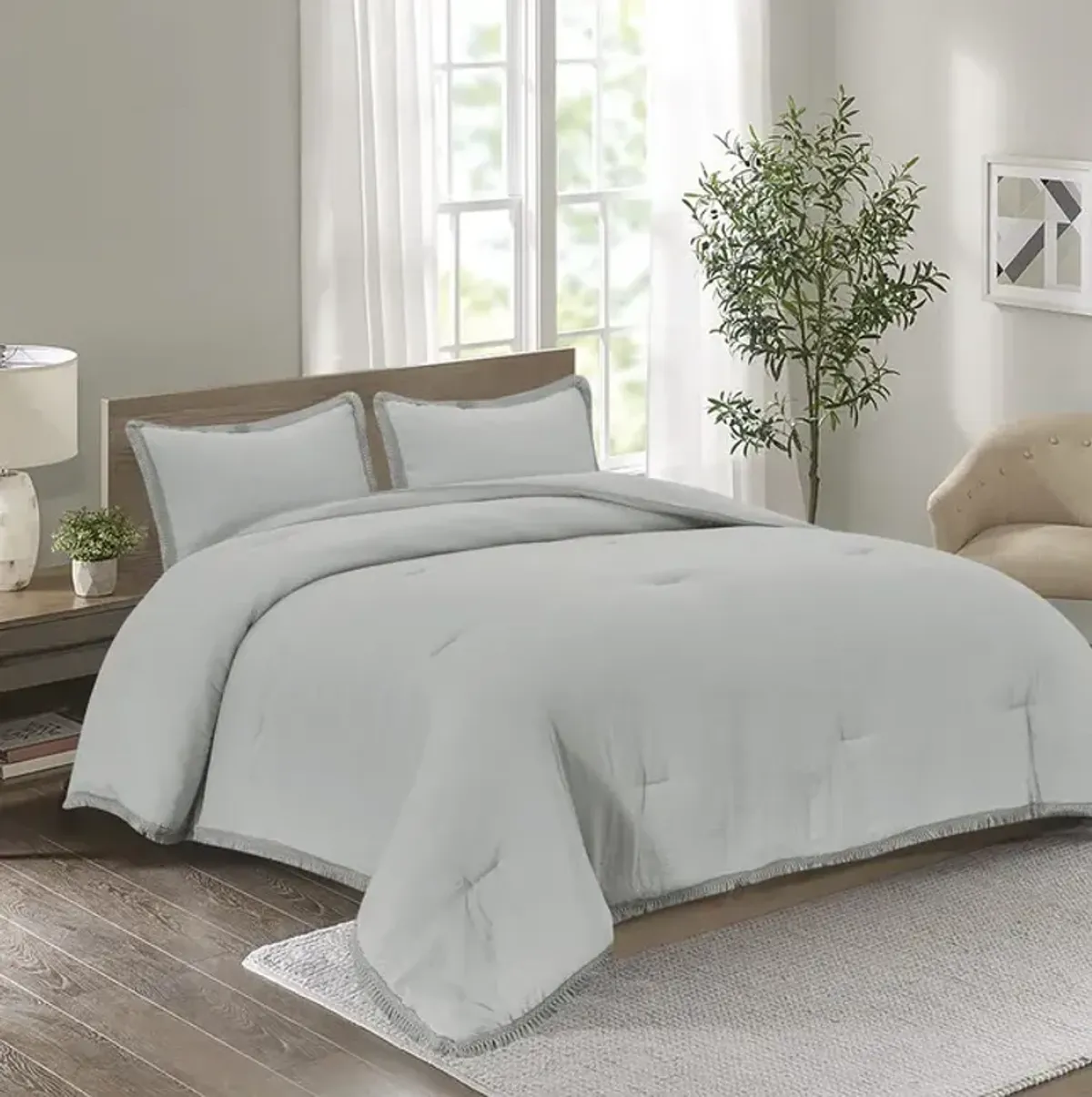 Novella Bed Set