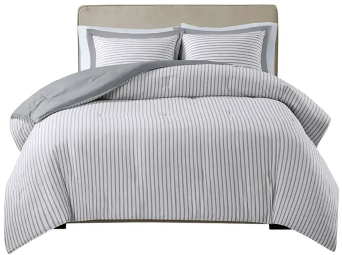 Janie Reversible Comforter Set