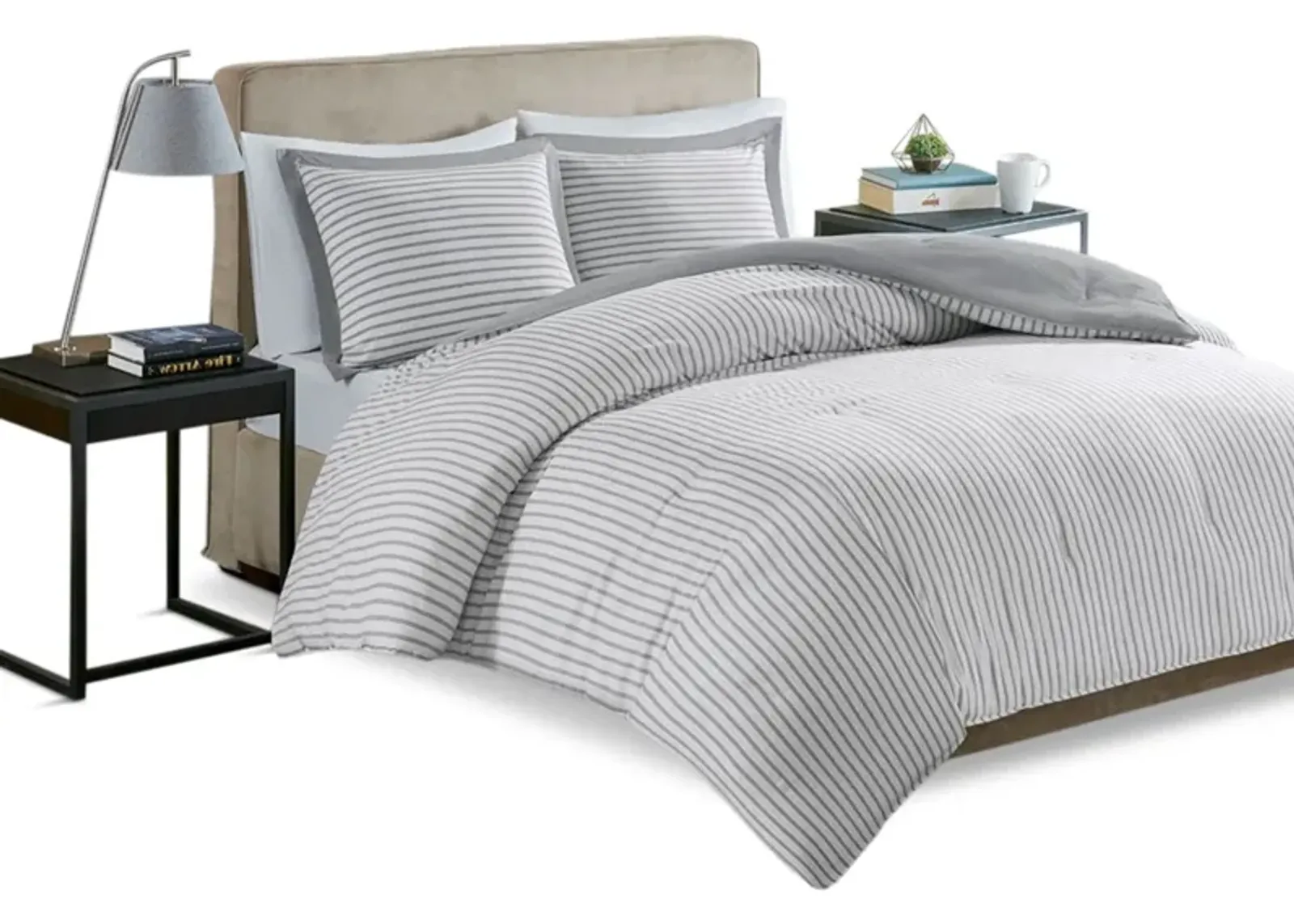 Janie Reversible Comforter Set