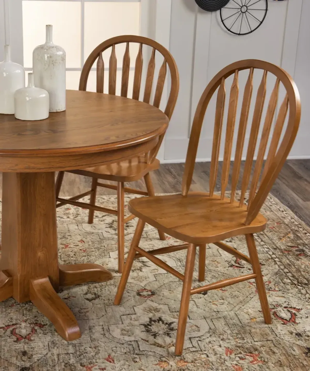 Family Dining Round Extension Table With 4 Arrowback Chairs