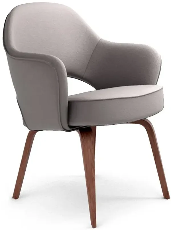 Saarinen Executive Leather Armchair - Wood Legs