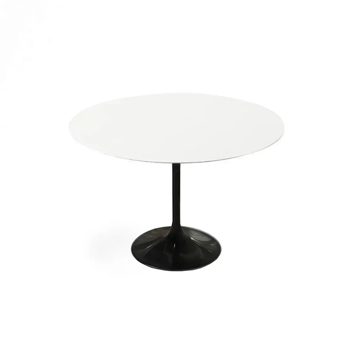 White Lacquer Tulip Dining Table - Round