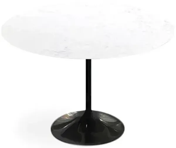 Bianca Neve Calacatta Quartz® Tulip Dining Table - Round