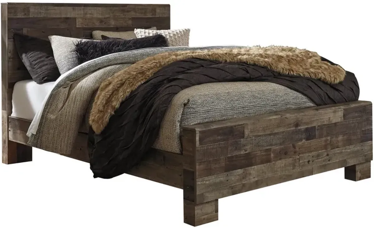 Queen Derekson Panel Bed