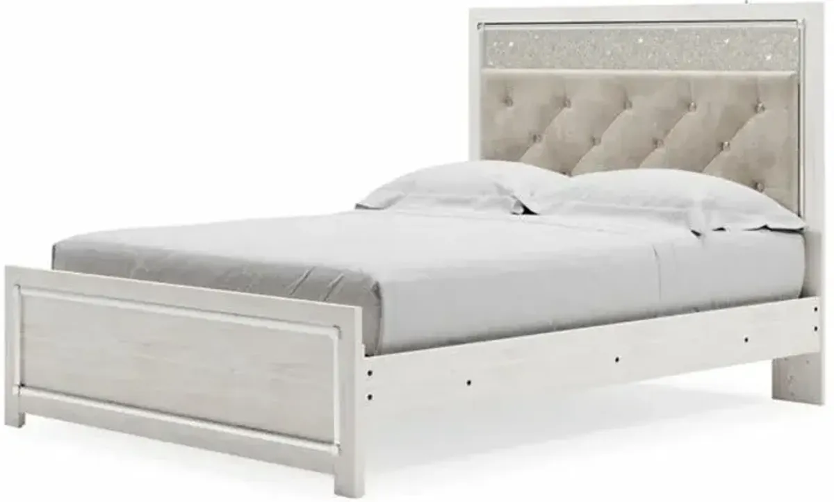 Queen Altyra Upholstered Bed