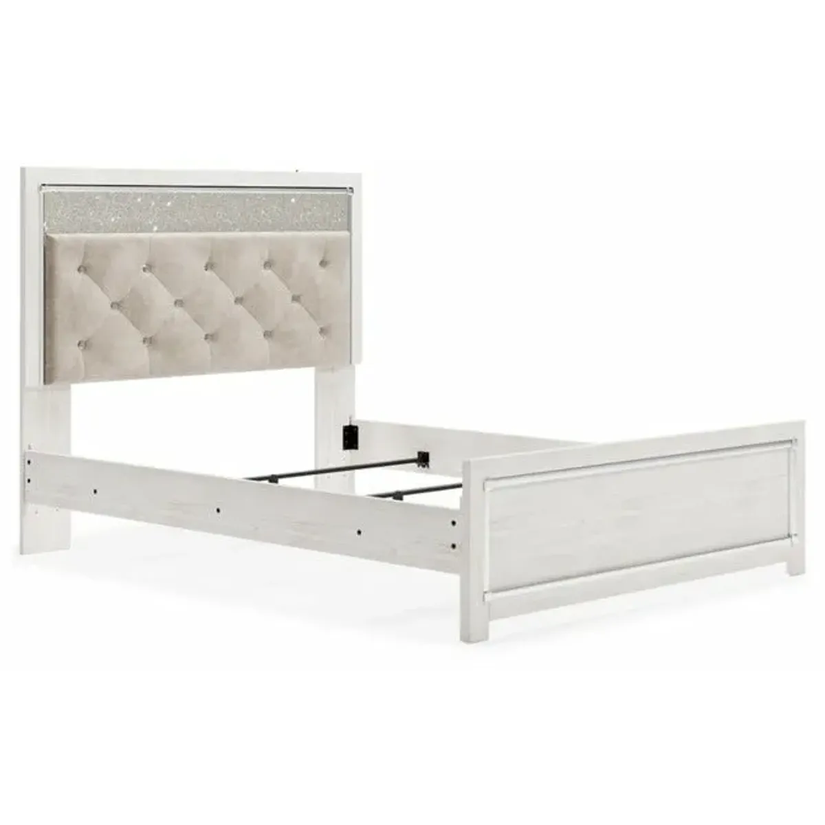 Queen Altyra Upholstered Bed