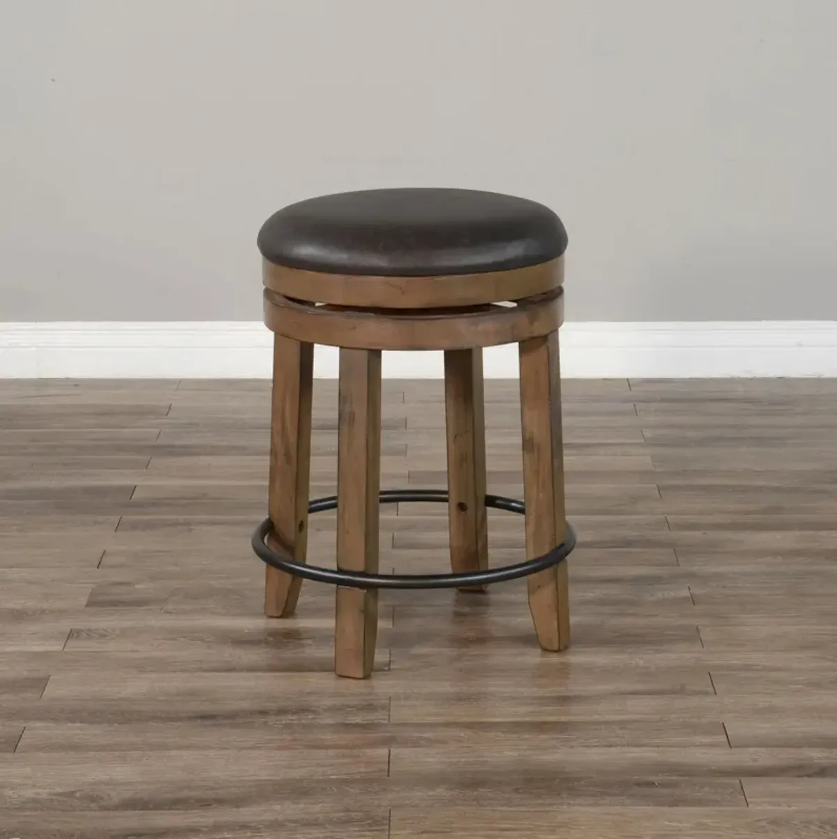 Buckskin Barstool with Cushion