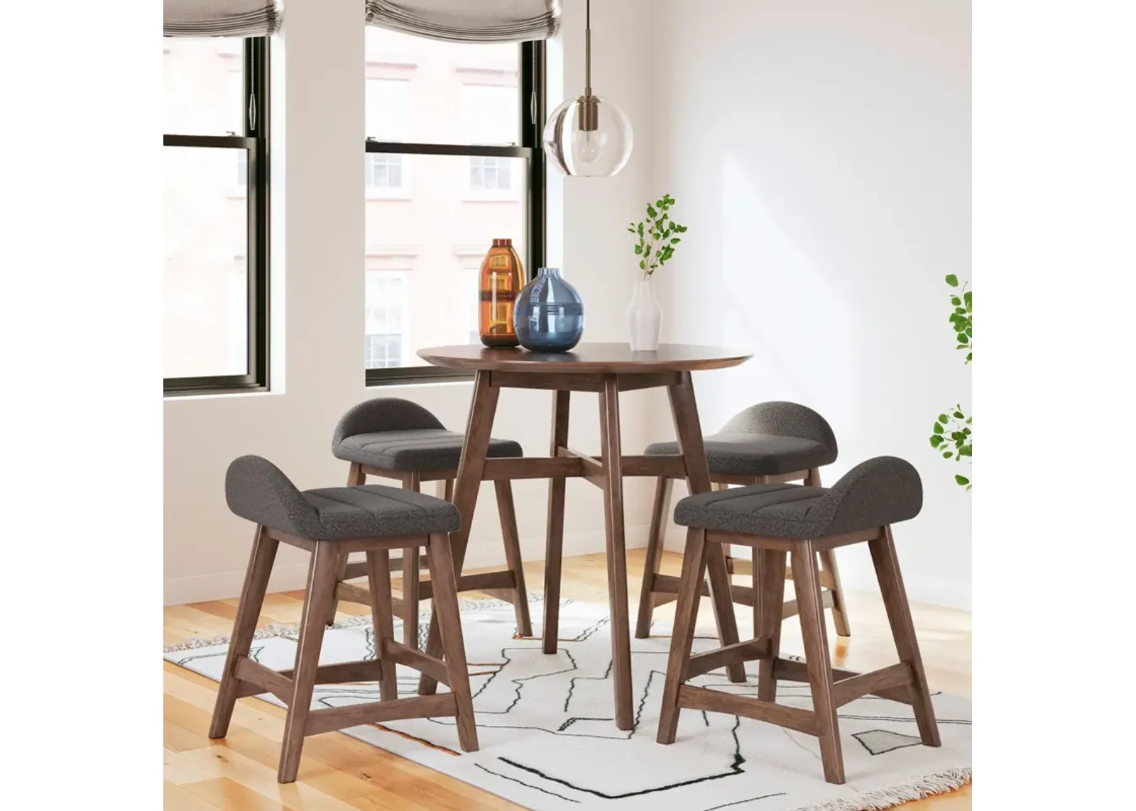 Charcoal Lyncott Counter Height Dining Set