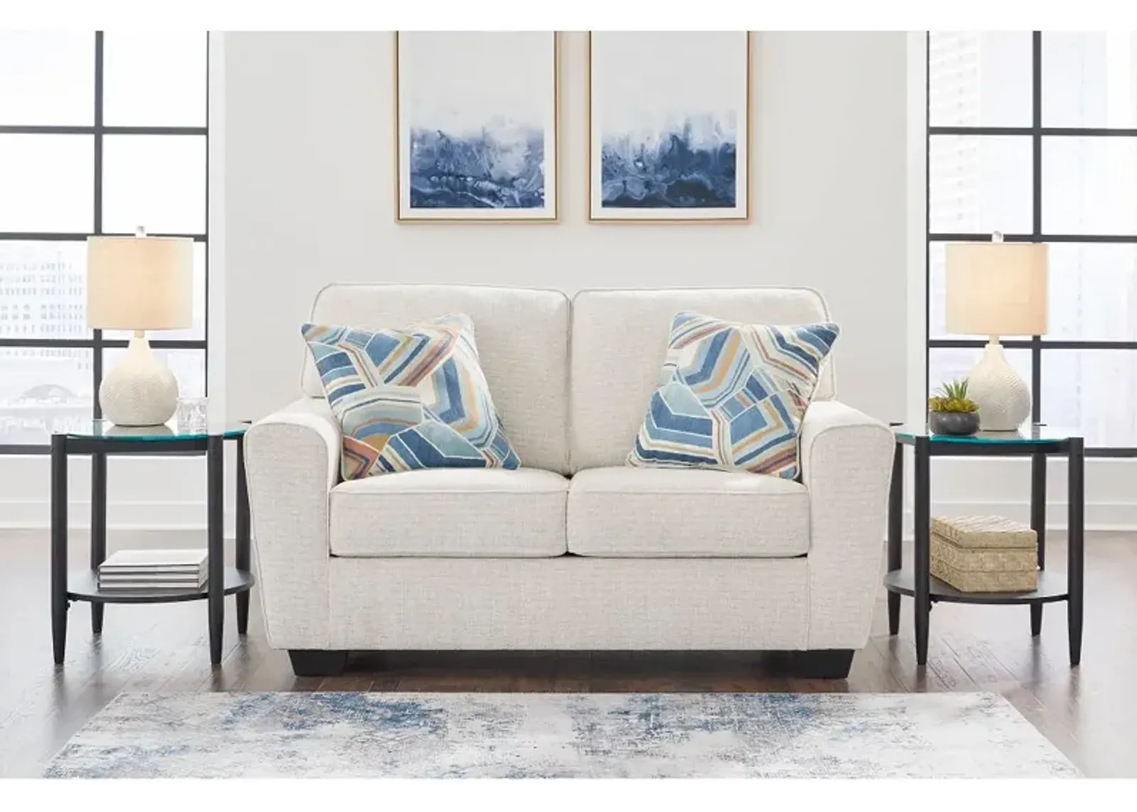 Snow Cashton Loveseat