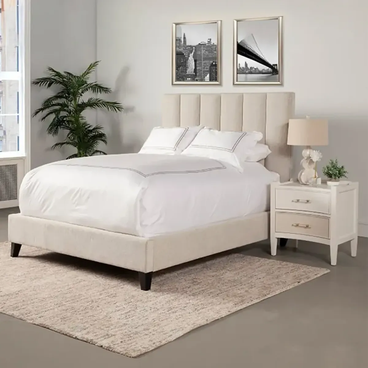 King / Natural Aiden Upholstered Bed