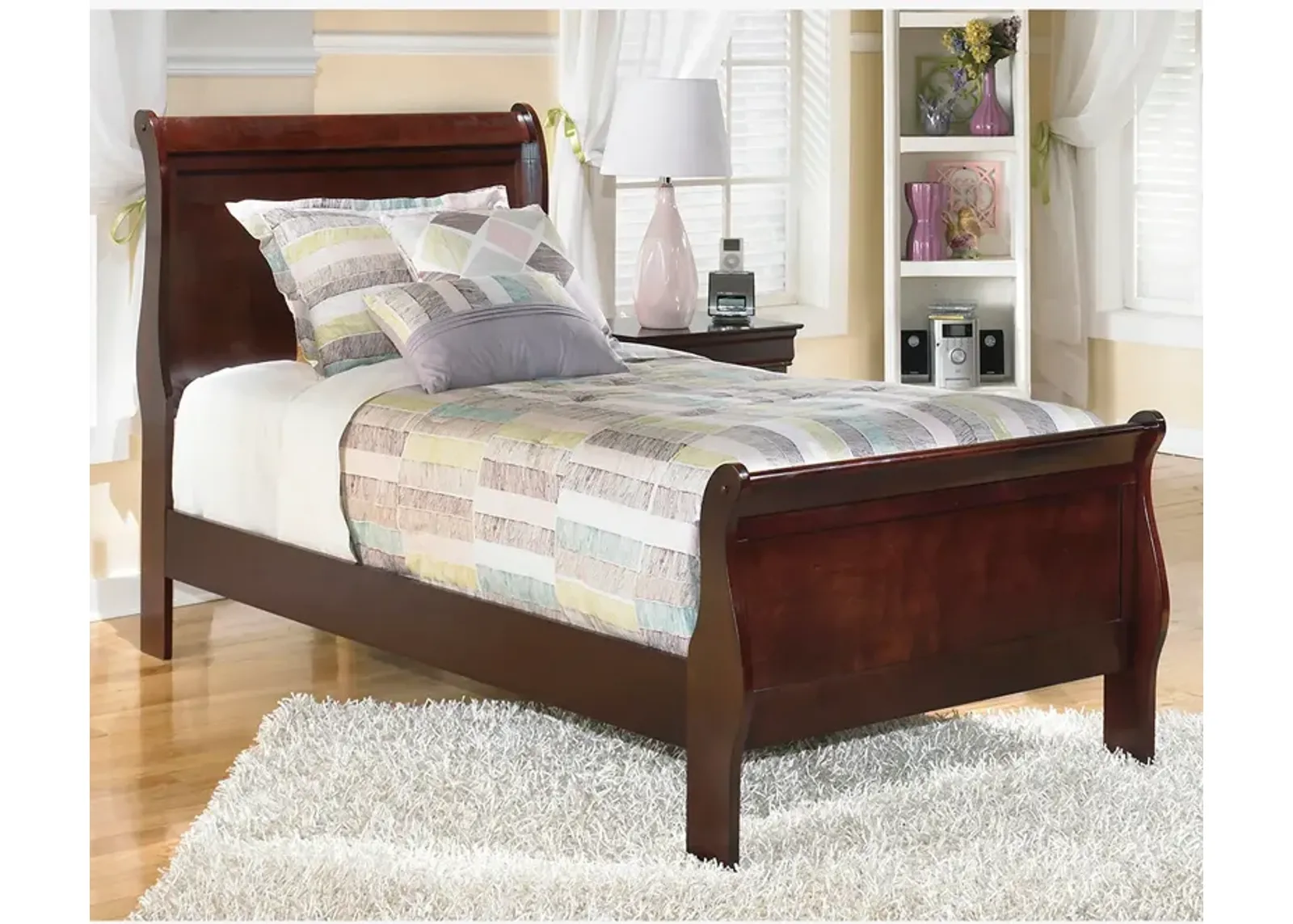 Twin Alisdair Sleigh Bed