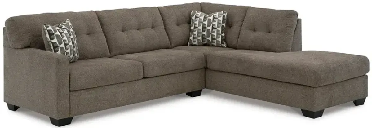 Sectional with Right Chaise Mahoney Sectional with Chaise - Chocolate