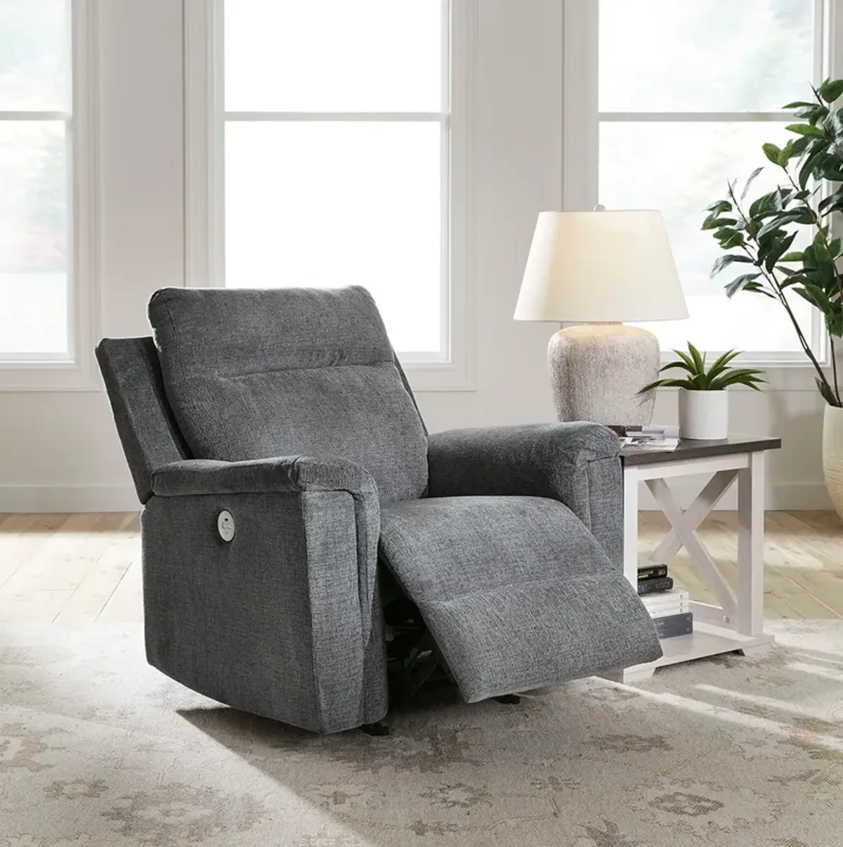 Barnsana Power Recliner