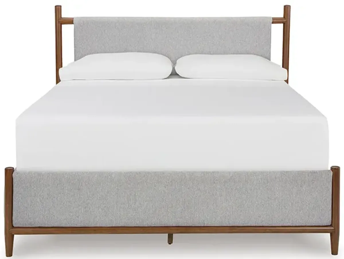 Queen Lyncott Upholstered Bed