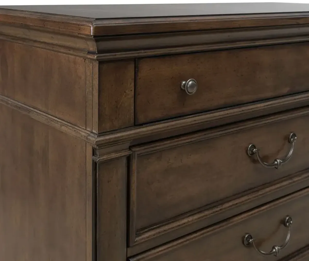 Arden Road Chest